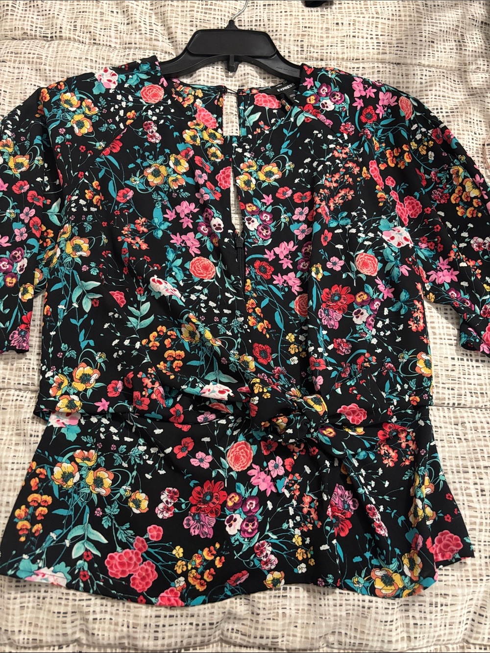 Express Flowy Top